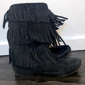 Fringe Suede Boots - Black